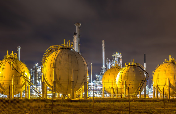 Modern storage facilities for LNG are large, complex and technically advanced structures.  Modern storage facilities for LNG are large, complex and technically advanced structures.